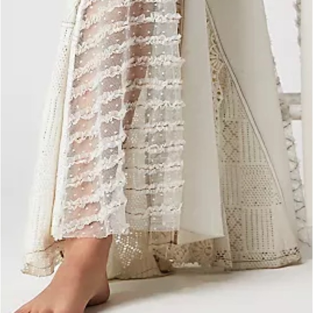 ✨HP✨ NWTS FREE PEOPLE WIDE LEG JEANS (28) - Picture 3 of 10